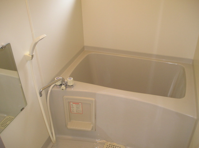 プルミエールＣの浴室