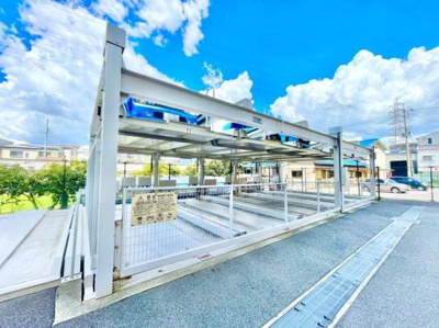 【駐車場】 | アドリーム新金岡 | お車の出し入れも楽々ですね♪現地駐車場部分になります！
