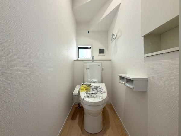 和歌山市和歌川町　第1-1号棟のトイレ