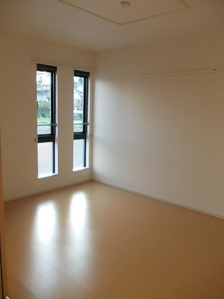 ガーデニア　１の居間・リビング