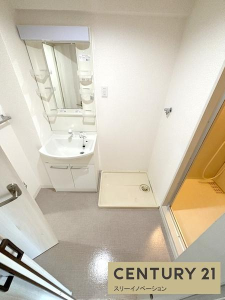 ヴィラスリースター鶴浜の洗面所|★十分なスペースです★