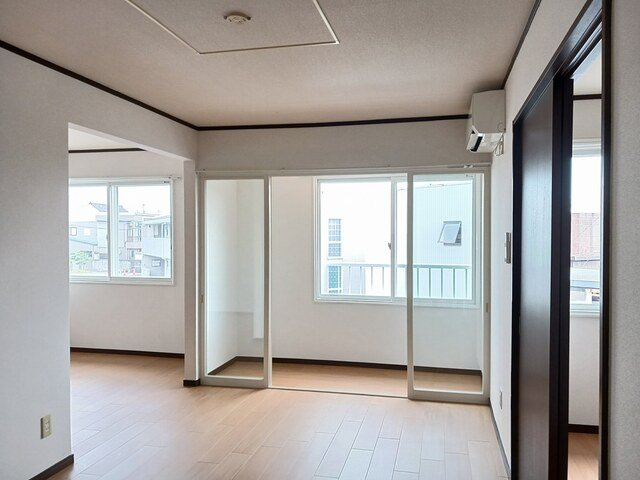 ノーヴァⅠの居間・リビング|使いやすいリビングです