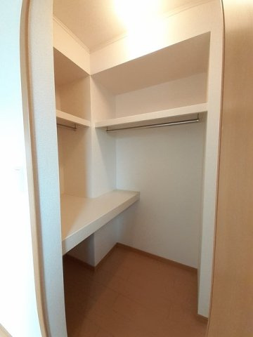 アニメート　ヒルの収納