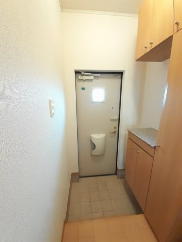 アニメート　ヒルの玄関