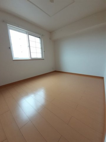 アニメート　ヒルの内装