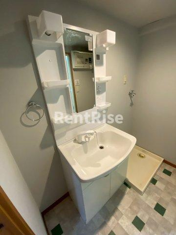 シャルマン冨士塚の洗面所