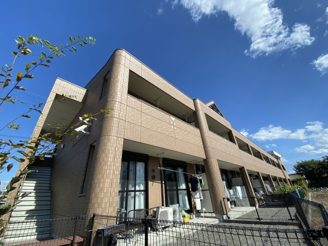 ソレイユ一条院の外観