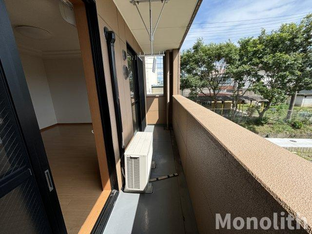 ソレイユ一条院のバルコニー