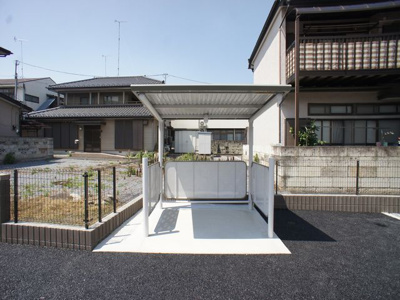 【その他共用部分】 | Ｓｔａｒ　Ｌｉｇｈｔ | 屋根付きの駐輪場があります♪