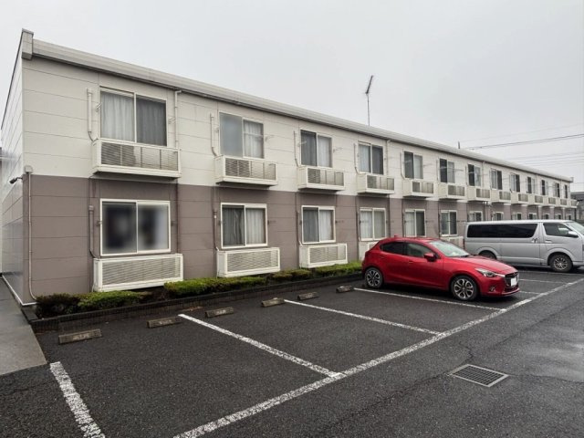 レオパレス宮代庭苑の外観