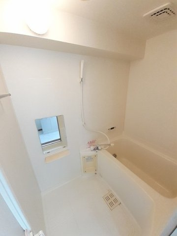 パークハイツ通町の浴室