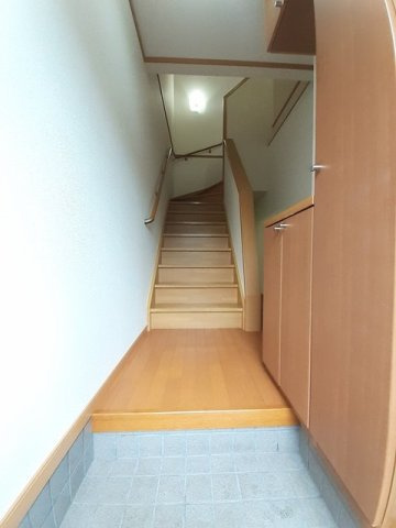 サンシャイン姫島Ｂの玄関
