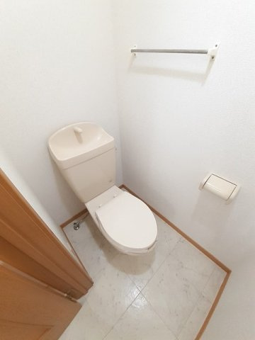 サンシャイン姫島Ｂのトイレ