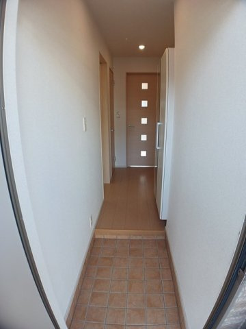 ユースパル　Ｂの玄関