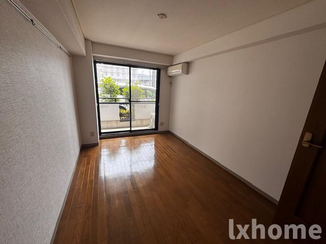 ヴィ・ラージュ吉田の居間・リビング|使いやすい居間です