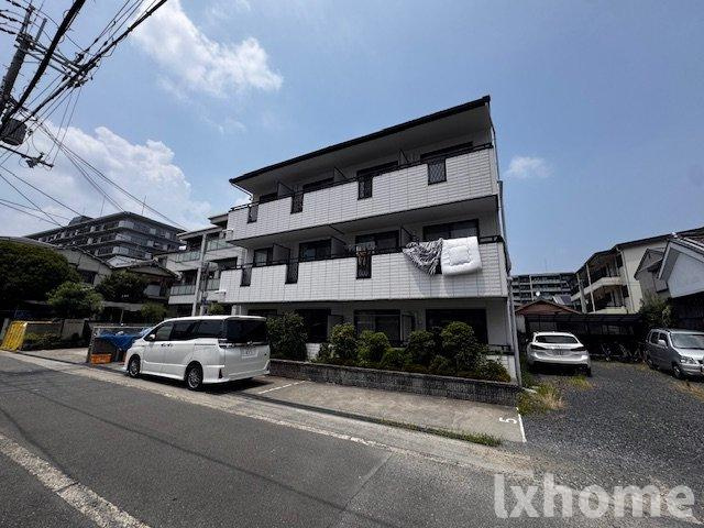 ヴィ・ラージュ吉田の駐車場|駐車場があります