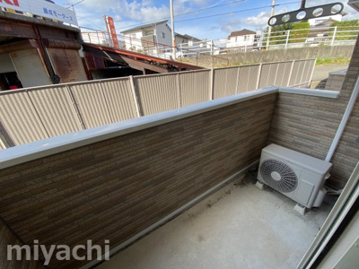 【バルコニー】 | ルシール名東　B