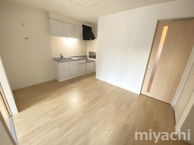 【キッチン】 | ルシール名東　B