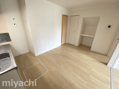 【内装】 | ルシール名東　B