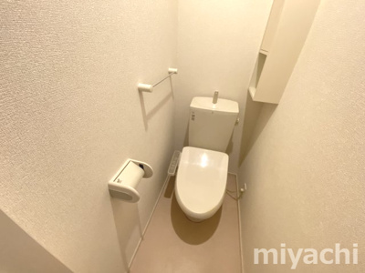 【トイレ】 | ルシール名東　B