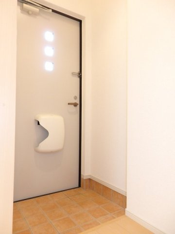 Ｃｒｏｓｓ　ｒｉｄｇｅ　Ⅱの玄関|毎日通る玄関はこちらです