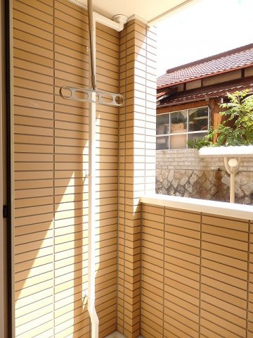 Ｃｒｏｓｓ　ｒｉｄｇｅ　Ⅱのバルコニー|お洗濯にも便利なバルコニー付き