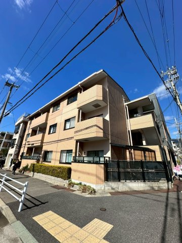 ハーモニーコート宮町の外観