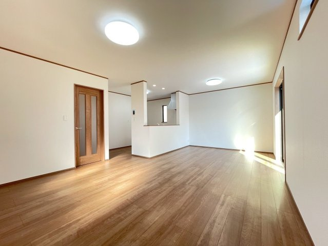 葛飾区東水元５丁目　新築戸建て　A号棟の居間・リビング|2026年2月13日撮影