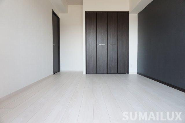 ニューガイア水前寺の居間・リビング