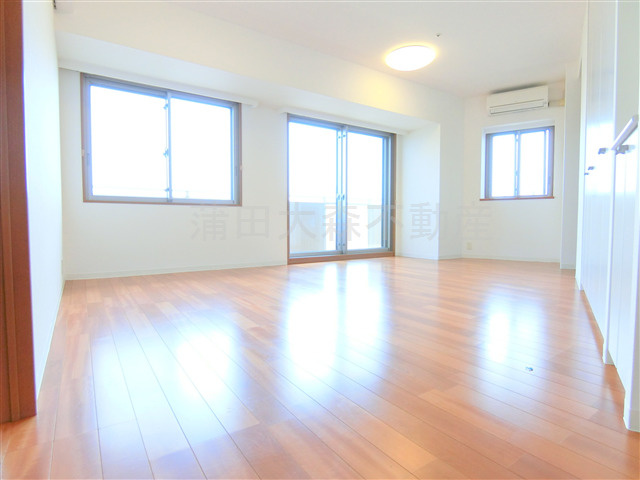 JOYCE COURT(ジョイスコート