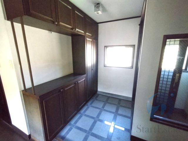 【玄関】 | 能勢町下田 店舗付き住居