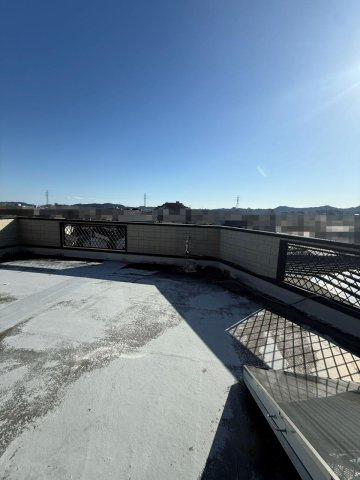 【バルコニー】 | 高知市薊野西町１丁目