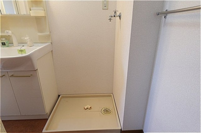 【設備】 | クレセント Ｂ | 洗面室・洗濯機置き場