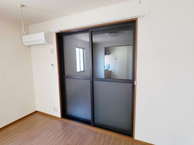 【和室】 | サンメゾン Ａ | シャッター雨戸