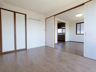 【洋室】 | サンメゾン Ａ | 洋室～リビング