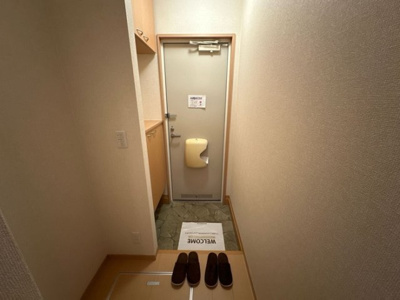 【玄関】 | プロムナードさくら Ｄ | 玄関