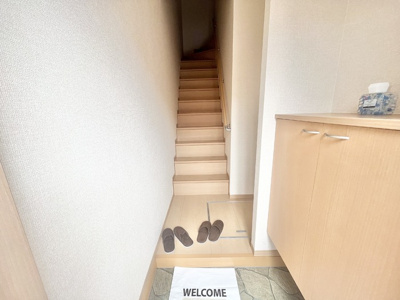 【玄関】 | プロムナードさくら Ｄ | 玄関