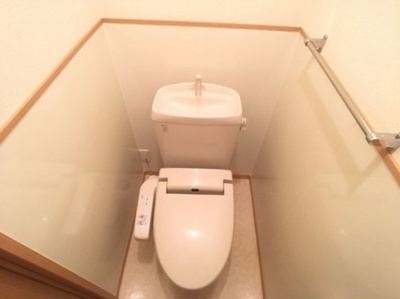 【トイレ】 | メゾンドール Ａ | 温水洗浄暖房便座