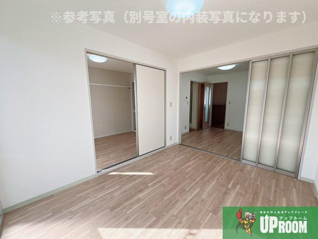 ディアス悠久Bの居間・リビング