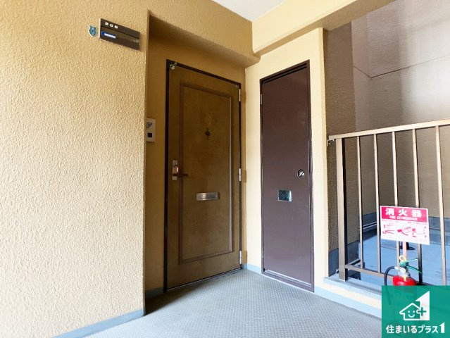 ダイアパレス名谷の玄関|外玄関