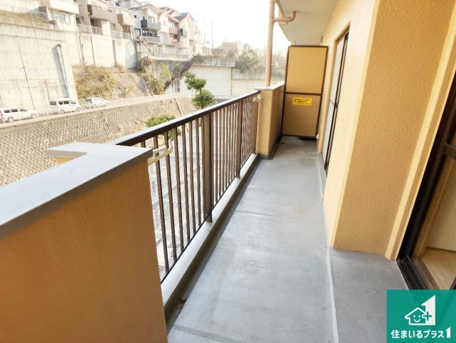 ダイアパレス名谷のバルコニー|日当たりのよい両面バルコニー！お部屋が開放的に！