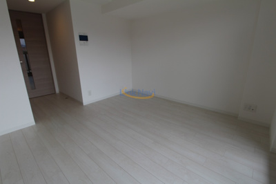 【居間・リビング】 | ワールドアイ江坂アルバ