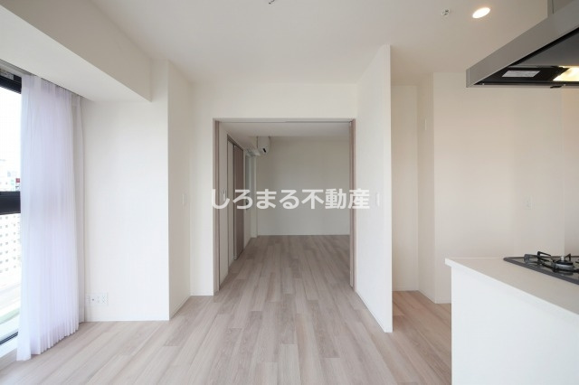 コンフォリア・リヴ本町WESTQの収納