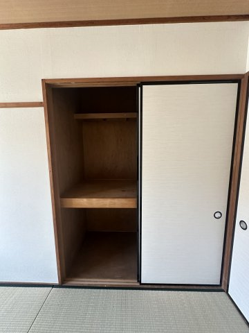 フォレスト本郷Ａ棟の収納