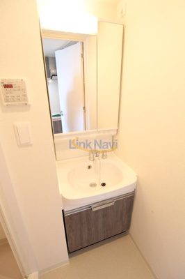 【独立洗面台】 | プレサンスブルーム東三国