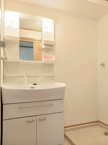 コルソ　セレノの洗面所