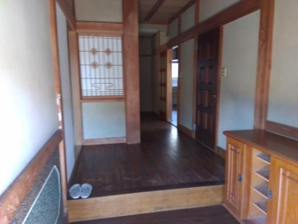 【玄関】