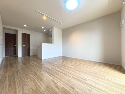 【居間・リビング】 | ハイツ第三寺新