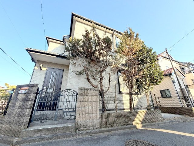 昭島市美堀町２丁目　リフォーム住宅の外観|リフォーム前写真※室内のご見学可能です！