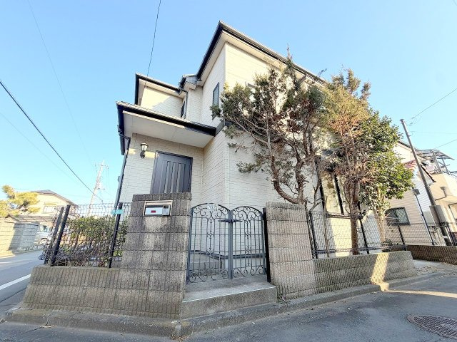 昭島市美堀町２丁目　リフォーム住宅の外観|リフォーム前写真※室内のご見学可能です！